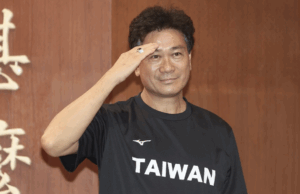 El exlanzador de béisbol Chen Yi-hsin, actual viceministro, busca dar mayor visibilidad a los pueblos aborígenes de Taiwán