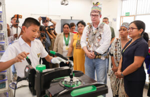 El Gobierno entrega en Aguaytía la primera escuela Bicentenario de la Amazonía Peruana