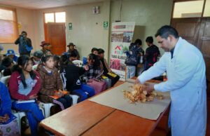 Cusco: escolares impulsan emprendimiento con papas chips hechas de papas nativas cultivadas a más de 4000 metros