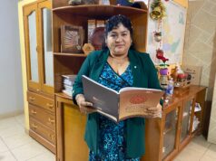 Con 30 años en las aulas, hoy impulsa la educación desde el Gobierno Regional de Ucayali