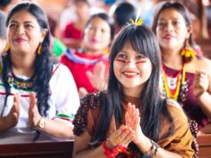 Midis reafirma su compromiso de atención a las mujeres indígenas con los programas sociales