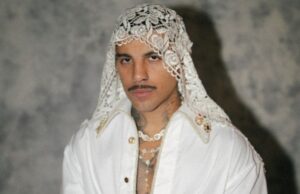 La Superestrella global Rauw Alejandro lanza su muy esperado sexto álbum de estudio Cosa Nuestra: Capítulo 0