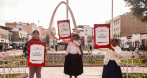 ¡Formalmente dueños de sus hogares! Ministerio de Vivienda entrega 944 títulos de propiedad para más de 3700 tacneños