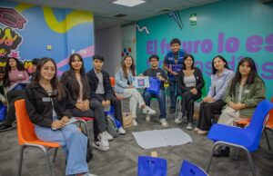 Más de 12 000 beneficiarios del Pronabec fortalecen sus habilidades para su desarrollo personal y profesional