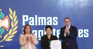 Palmas Magisteriales 2024 en Palacio de Gobierno