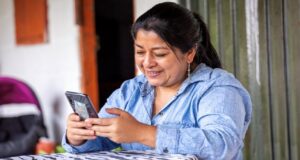 Cómo usar el celular para fortalecer la salud financiera de tu negocio