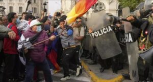 Decenas de heridos en la segunda marcha de la Generación Z, manifestantes se enfrentaron a policías