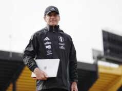 Óscar Ibáñez dejó de ser técnico de la Selección y FPF busca su reemplazante antes de fín de año