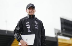 Óscar Ibáñez dejó de ser técnico de la Selección y FPF busca su reemplazante antes de fín de año