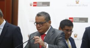 Juan José Santiváñez:Ministro de Justicia niega que audios con premier Arana tengan alguna «conducta criminal»