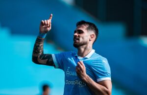 Sporting Cristal goleó a Ayacucho F.C. 3-0 y es ahora un de los escoltas del lider Universitario