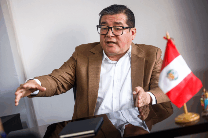 Nuevo alcalde de Chorrillos se pondrá al día en los pagos