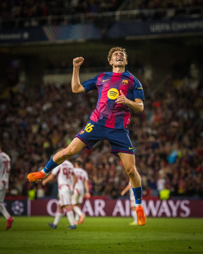 F.C. Barcelona goleó al Olympiakos de Grecia por 6-1 en la tercera fecha de la Champions League