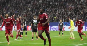 Liverpool se recuperó y aplastó al Eintracht Frankfurt por 5-1 de visitante