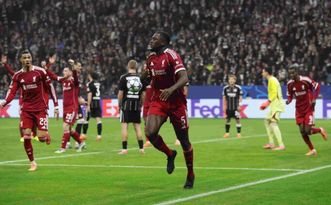 Liverpool se recuperó y aplastó al Eintracht Frankfurt por 5-1 de visitante