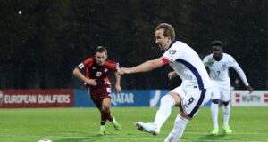 Inglaterra la primera clasificada por Europa al Mundial 2026 al golear a Letonia 5-0 en Riga