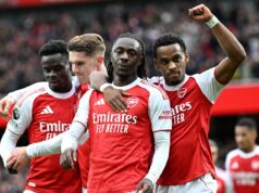 Arsenal firme en la punta de la Premier League a derrotar a Crystal Palace 1-0 con gol de Eze