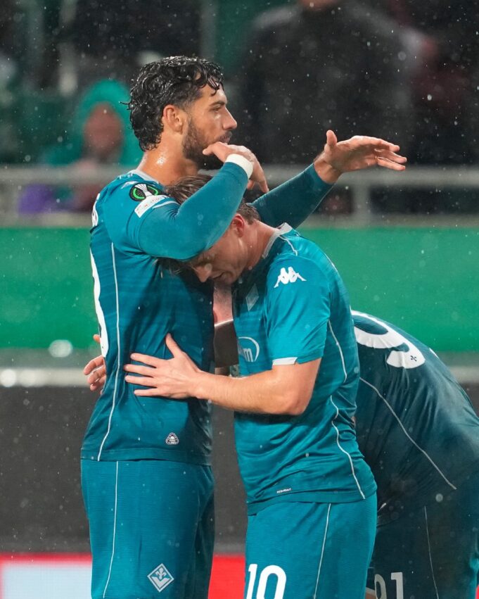 Fiorentina de Italia logró segundo triunfo en la Conference League al golear al SK Viena 3-0