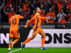 Países Bajos goleó a Finlandia 4-0 y mantiene primera opción de ir directo al Mundial 2026