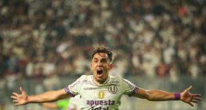 Universitario venció en los descuentos a Ayacucho F.C. 2-1 y está cada vez más cerca del «Tri»