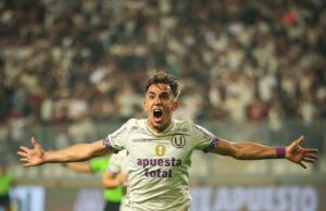 Universitario venció en los descuentos a Ayacucho F.C. 2-1 y está cada vez más cerca del «Tri»