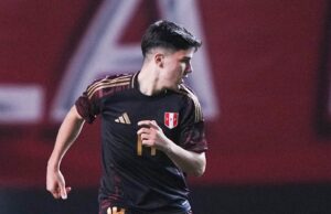 Felipe Chávez cumplió un sueño anhelado de jugar por la Selección Peruana lo contó a su club Bayern Múnich
