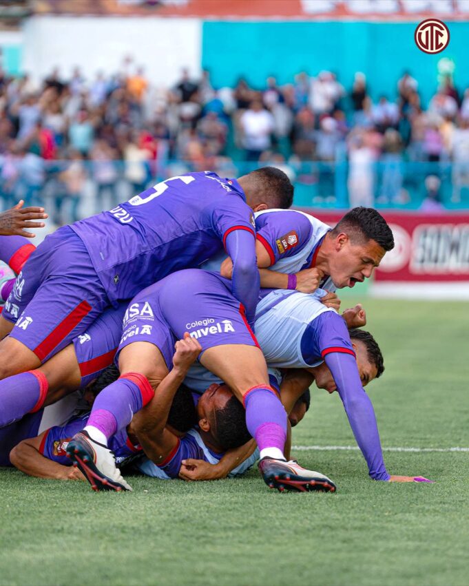 UTC le ganó en el final a Alianza Universidad por 3-2 y busca salvarse del descenso