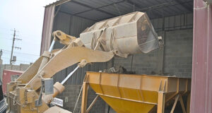 ¿Sabías que los residuos de construcción pueden transformarse en agregados reciclados?