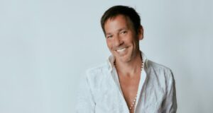 Héctor Montaner: estrena el video en vivo de su nuevo single «Tururú»(VIDEO)