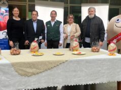 En el Día Mundial del Huevo APA compartió desayuno con niños y jóvenes de la Casa Hogar Don Bosco