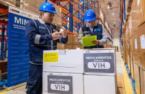 Más de 179 000 tabletas de antirretrovirales llegan a todo el Perú para garantizar atención a personas con VIH