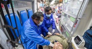 EsSalud brindará servicios de ambulancia y auxilio médico durante recorridos del Señor de los Milagros