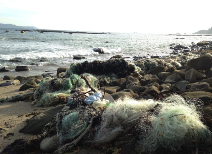 Perú propone reducir en 80 % lacontaminación plástica al 2040