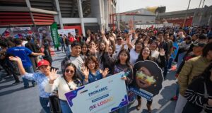 Gobierno anuncia entrega de 38 000 becas para el 2026