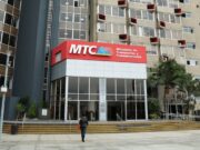 Sigue el festín de puestos de prensa en el gobierno