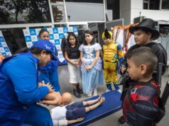 ¡Cuidado en Halloween! EsSalud te enseña qué hacer ante atragantamientos, caídas e intoxicación infantil