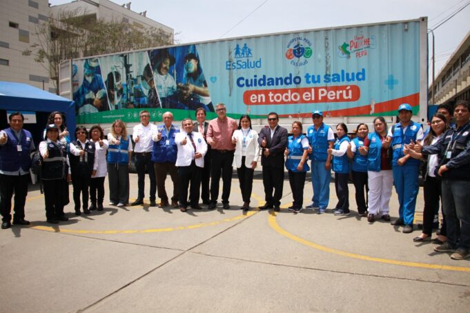 Expertos extranjeros reconocen a “Hospital Perú” de EsSalud como referente en gestión de emergencias sanitarias