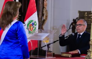 Presidenta Dina Boluarte juramentó a Juan Manuel Cavero como ministro de Justicia y Derechos Humanos
