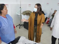Ministra Lesly Shica verifica instalación de 120 camas en servicio de emergencia de Hospital Edgardo Rebagliati