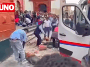 Colapso de cornisa en iglesia de Ayacucho deja varios heridos