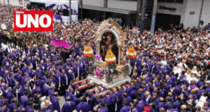 Miles acompañan al Señor de los Milagros en su segundo recorrido por Lima