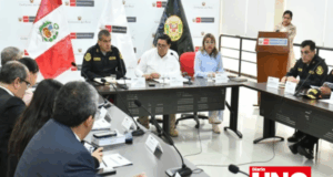 Ministro del Interior promete ser «implacable» contra extorsión al sector transporte