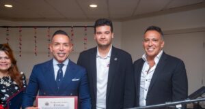 Juan Chipoco recibe doble homenaje: del Congreso Peruano y un reconocimiento legislativo oficial en Nueva York