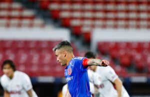 “U” de Chile salvó en el final empate 2-2 con Lanús en partido de ida de semifinales de Copa Sudamericana