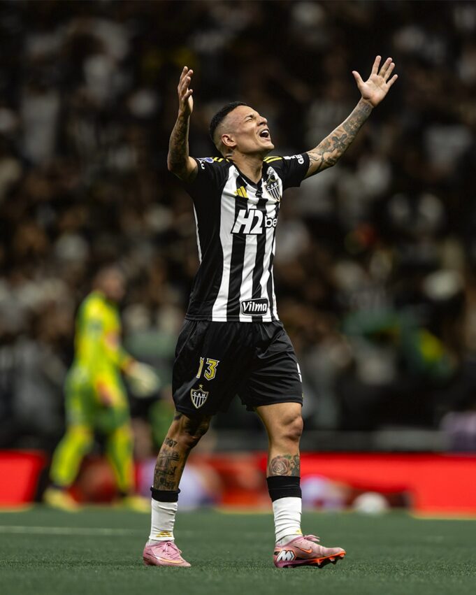 Atlético Mineiro finalista de la Sudamericana al vencer a Independiente del Valle 3-1
