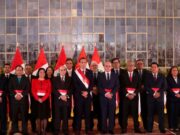 Presidente José Jerí juramenta a su gabinete, liderado por Ernesto Álvarez