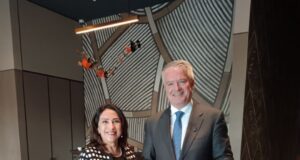 Ministra Teresa Mera sostuvo reunión reafirmando su compromiso con el proceso de adhesión a la OCDE