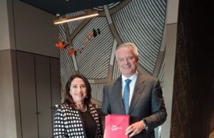 Ministra Teresa Mera sostuvo reunión reafirmando su compromiso con el proceso de adhesión a la OCDE