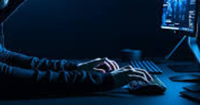 Fiscalía logró 7 meses de prisión preventiva contra mujer que intentó retirar 20 mil soles producto de un fraude informático