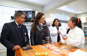 Viceministra de Gestión Institucional del Minedu supervisa innfraestructura del Coar Áncash